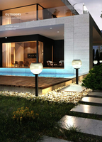 Lámpara Solar LED para Camino Exterior, Columna con Ángulo de Haz de 360°, Luz Blanca Cálida, IP65 Resistente al Agua, Batería de Litio Recargable, Sensor de Luz