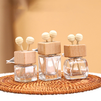 Popular 8ml forma cuadrada coche colgante vacío líquido aromas coche Perfume difusor botella