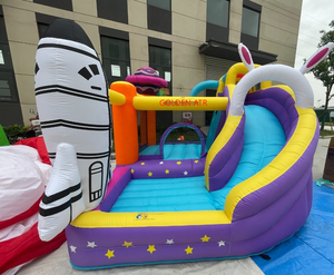 Cầu trượt nước xoay theo chủ đề tàu vũ trụ kết hợp bể bơi Trampoline bơm hơi hình tên lửa cho trẻ em - Product Image 1