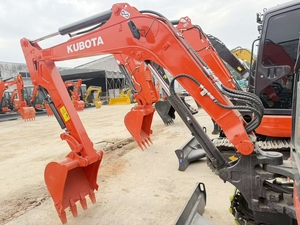 Kubota U27 de Giro Cero para Espacios Reducidos - Fácil Acceso, Ideal para Trabajos Municipales/de Jardinería - Product Image 4