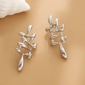 Hip Hop Punk Metal Plateado 18K Oro Anacardo S925 pendientes de plata Pendientes largos y dramáticos