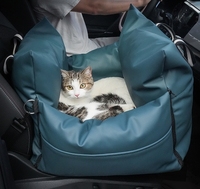 Siège de voiture pour chien de luxe, carré, solide, imperméable, écologique, avec motif de dessin animé, surélevé, avec sangles de sécurité, en fourrure, prêt pour le voyage