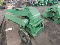 Literie de cheval de haute qualité Machine de rasage en bois Prix compétitif Opérations de moulin