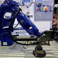 Robot de manutention Yaskawa GP7 à 6 axes, charge utile de 7 kg, portée de 927 mm, haute vitesse, contrôleur YRC100micro, précision de 0,02 mm, garantie 1 an