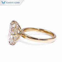 Bague Solitaire en Moissanite Taille Radiant de 4 Carats Personnalisée Tianyu Gems pour Mariage, Or Jaune 18k 14k 10k pour Femme