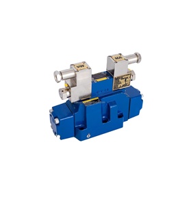 Válvula Direccional Electrohidráulica a Prueba de Explosiones G-WEH | Subplaca de Montaje de Tamaño 10 32, 350 Bar, Operada por Solenoide - Product Image 2