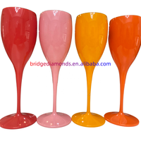 Usine logo personnalisé couleur moderne de luxe en plastique flûte à champagne gobelet verre à vin rouge verres pour mariage fête voyage