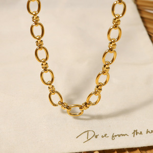 Collar <span class=keywords><strong>de</strong></span> mujer <span class=keywords><strong>de</strong></span> <span class=keywords><strong>cadena</strong></span> <span class=keywords><strong>de</strong></span> clavícula chapada <span class=keywords><strong>en</strong></span> <span class=keywords><strong>oro</strong></span> <span class=keywords><strong>de</strong></span> 18 quilates <span class=keywords><strong>de</strong></span> <span class=keywords><strong>acero</strong></span> inoxidable redondo grueso - Product Image 3