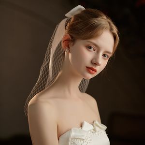 Bonne qualité Xinmeiji V734 français grande maille <span class=keywords><strong>voile</strong></span> de mariée blanc court noeud papillon inscription en ligne célébrité chapeaux en gros - Product Image 3