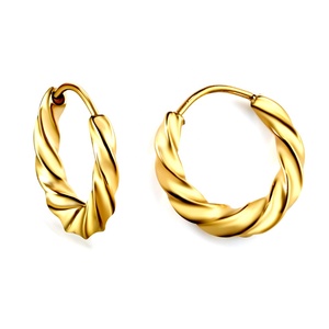 Pendientes de Aro Geométricos de Acero Inoxidable con Baño de Oro de 18K, Diseño Trenzado, Venta al por Mayor para Mujer - Product Image 6