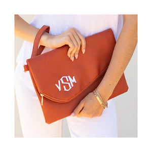 批发女士晚装包定制标志折叠手拿包wrislet钱包素食皮革手拿包 - Product Image 1