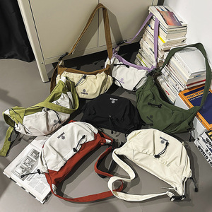 Sac fourre-tout léger pour femmes, personnalisable avec logo, fermeture éclair, décontracté, à porter à la main ou à l'épaule, couleur unie, vente en gros OEM - Product Image 4