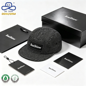 Casquette de camping à visière plate en bouclette, qualité supérieure, tendance 2026, avec logo personnalisable et étiquettes pour promotion de marque privée - Product Image 4