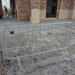 Barandilla <span class=keywords><strong>de</strong></span> Acero Galvanizado Azul <span class=keywords><strong>y</strong></span> Blanco para Carreteras, Aislamiento Urbano para Aceras, Casas, <span class=keywords><strong>Madera</strong></span> Tratada Térmicamente, Resistente al Agua <span class=keywords><strong>y</strong></span> a los Rayos UV, 3D, Australia - Product Image 6