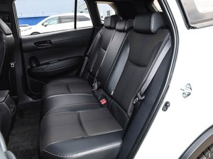 Toyota Corolla Cross 2.0L SUV Ibrida Intelligente Edizione Pioneer 2026 in Ottime Condizioni - Product Image 6