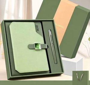Set de Regalo de Cuaderno y Bolígrafo con Hebilla Verde y Caja Personalizada para Suministros de Oficina Ejecutiva y Pedidos al por Mayor - Product Image 1