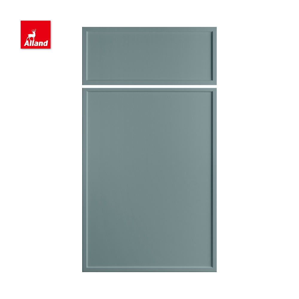 ทาสีเขียวอ่อน