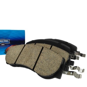 Plaquettes de frein automobiles en céramique carbone métallique OEM en gros pour Peugeot, BMW, Audi, Honda, Ford, VW, Iveco, Volvo, Toyota - Product Image 1