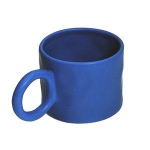 Tasse en céramique créative à motifs éclaboussés, compatible micro-ondes, pour café et lait, bleu Klein, souvenir, avec logo, pour <span class=keywords><strong>femme</strong></span>, origine Chaozhou - Product Image 5