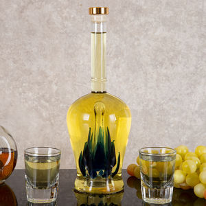 Decantador de botella de vino de cristal hecho a mano, regalo de Navidad único, botella con forma de dedo medio, decantador de <span class=keywords><strong>whisky</strong></span> de cristal y juegos de Vasos - Product Image 2
