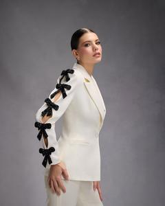 Conjunto de traje de negocios ejecutivo <span class=keywords><strong>para</strong></span> mujer a medida OEM ODM de fabricación, chaqueta de ajuste personalizado Premium, <span class=keywords><strong>pantalones</strong></span>, chaqueta italiana de lujo <span class=keywords><strong>para</strong></span> mujer - Product Image 1