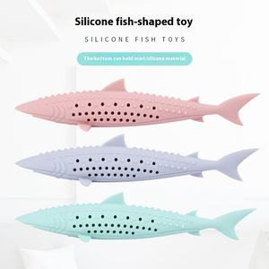 Amazon Internet ünlü Douyin için aynı stil kedi çiğneme diş temizleme oyuncak 6-Pack Catnip silikon balık - Product Image 2