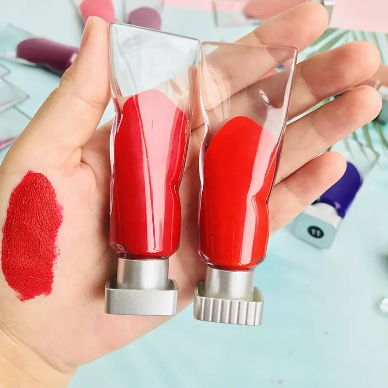 100 + couleurs fabricants de maquillage pour les lèvres cosmétiques personnalisés longue durée imperméable à l'eau nu mat liquide brillant à lèvres rouge à lèvres