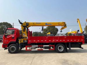 Grue montée sur camion Dongfeng XC MG de 10 tonnes, grue de levage hydraulique, adaptée au levage dans le secteur de la construction et du paysage. - Product Image 3