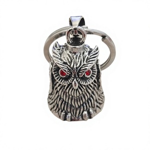 Porte-clés pendentif Gremlin de moto, porte-bonheur, spirituel, vierge, pour motard - Product Image 1