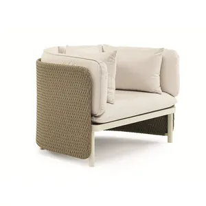 Esthétique Outdoor Accent Armchair Weatherproof Pe Wicker Rattan Armchair Garden Patio Furniture With Waterproof Fabric Cushion