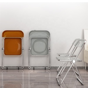 Multifonctionnel <span class=keywords><strong>Pas</strong></span> <span class=keywords><strong>Cher</strong></span> Partie Camping En Plein Air Salon Métal Clair Transparent Acrylique Chaises Pliantes - Product Image 3