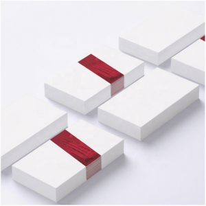Carte magnétique transparente en PVC, impression numérique, givrée, taille personnalisée pour usage professionnel et d'identification - Product Image 1