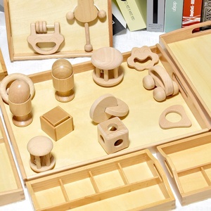 Plateaux en bois avec poignées Plateau en bois pour les tout-petits Activités Montessori Magasin de jouets et d'aides éducatives <span class=keywords><strong>à</strong></span> <span class=keywords><strong>la</strong></span> <span class=keywords><strong>maison</strong></span> <span class=keywords><strong>Maternelle</strong></span> - Product Image 3