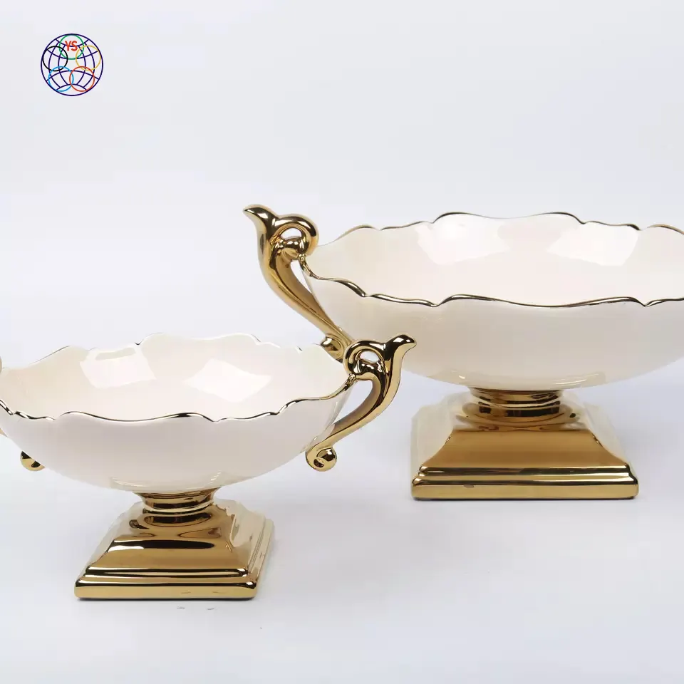 Yongsheng New design luxury gold wedding ceramic fruit bowl dessert plate with metal stand