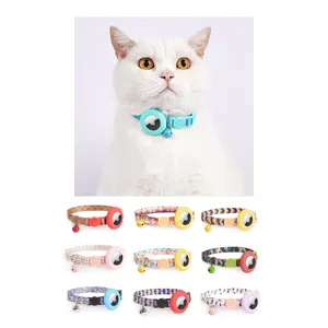 Venta al por mayor mascota gato collares Air tag Cat Collar Breakaway Kitten Collar con Apple Air Tag Holder y campana