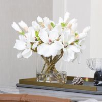 Bouquet d'orchidées artificielles blanches faites à la main en soie pour la Saint-Valentin, la décoration de la maison et les mariages (vente en gros)