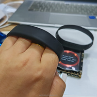 Bracelet en silicone imperméable avec impression de logo personnalisé, RFID 13,56 MHz, bracelet en silicone RFID classique 1K, bracelet RFID pour la natation