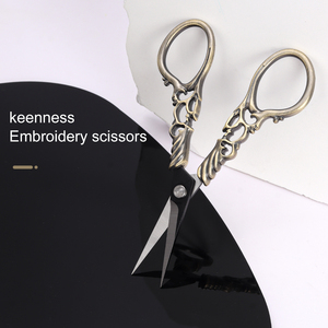 Chất Lượng Cao Nhà Máy Giá 21 Năm Nhà Cung Cấp Da Chết Kéo Thép Không Gỉ Lớp Biểu Bì Cắt Kéo Móng Tay Kéo Kéo - Product Image 3