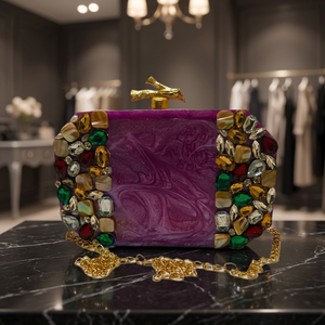 Bolso de mano de resina morada con adornos laterales de cristal multicolor, hecho a mano, de diseñador, para mujer, para noche, boda, venta al por mayor - Product Image 1