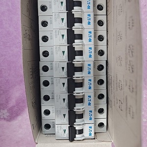 อีตัน มอยเอลอร์ FAZ-C1/1 เบรกเกอร์ขนาดเล็ก 240V แบบ C Curve ติดตั้งบนราง MCB - Product Image 4