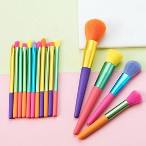 Càng sớm càng tốt công cụ làm đẹp sáng tạo khuôn mặt mắt thiết lập trang điểm bàn chải thiết lập <span class=keywords><strong>Make</strong></span> <span class=keywords><strong>up</strong></span> <span class=keywords><strong>Kit</strong></span> Cầu Vồng Chuyên Nghiệp tổng hợp màu tóc 15 miếng trong số lượng lớn - Product Image 3