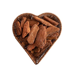 Fourniture directe <span class=keywords><strong>en</strong></span> <span class=keywords><strong>vrac</strong></span> écologique écorce de pin <span class=keywords><strong>en</strong></span> bois 30cm de diamètre <span class=keywords><strong>pour</strong></span> <span class=keywords><strong>jardin</strong></span> plante <span class=keywords><strong>en</strong></span> pot paillage Reptile literie paysage - Product Image 5