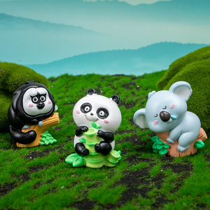 Yu Mo Craft - Juego de 6 Figuras Coleccionables de Animales en Caja Sorpresa, Regalo para Niños, Decoración de Escritorio - Product Image 3