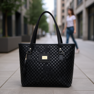 Sac fourre-tout pour femme Fana Abisai M3784 en cuir synthétique microfibre noir imprimé échecs pour usage quotidien - Product Image 2