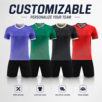 Ensemble d'uniformes de football personnalisés en stock, kit de maillot de football OEM ODM avec nom, numéro et logo du joueur, maillot d'entraînement pour équipe et club