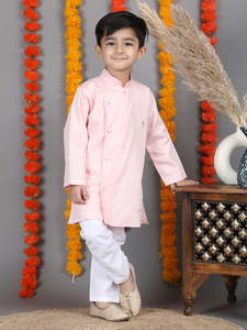 Ensemble Kurta Pyjama Blanc pour Garçons, Vêtements Ethniques Indiens Traditionnels, Costume Kurta Festif pour Enfants, Tenue Kurta Pyjama en Coton Confortable - Product Image 1