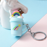 Porte-clés créatif Soododo en PVC souple, motif crème glacée, fraise/arc-en-ciel/ours, design mignon et féminin pour ornement de voiture