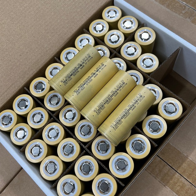 26650 3.7V 5000mAh Solid State Rechargeable Battery for DIY Tools LED Flashlights & Emergency Lights 10440 14280