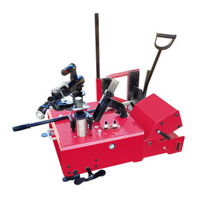 Dé<span class=keywords><strong>montage</strong></span> et <span class=keywords><strong>montage</strong></span> de pneus de camionnettes et de camions 17,5/19,5/22,5 pouces, équipement mobile de changement de pneus pour camionnettes et camions - Product Image 4