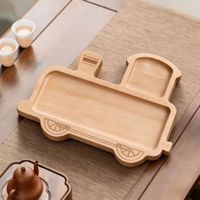 Assiettes pour enfants en bois de hêtre, simples et mignonnes, en forme de train de dessin animé, assiettes à dessert en bois à compartiments, de forme spéciale, en dessin animé